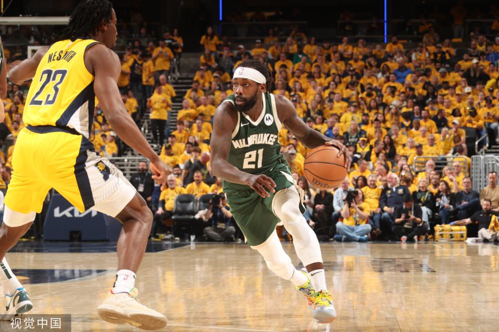 迅速吸引了 迅速吸引了