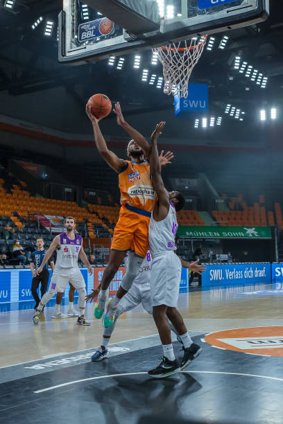 可能会在与 可能会在与